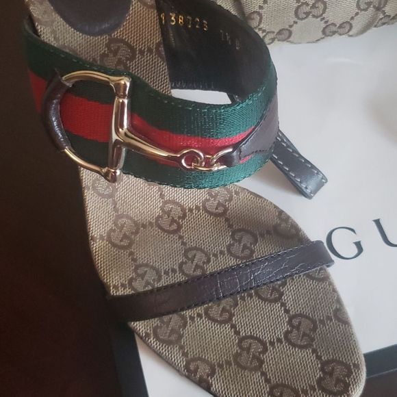 GUCCI GG Monogram Bundle Heels And Clutch - Picture 7 of 10